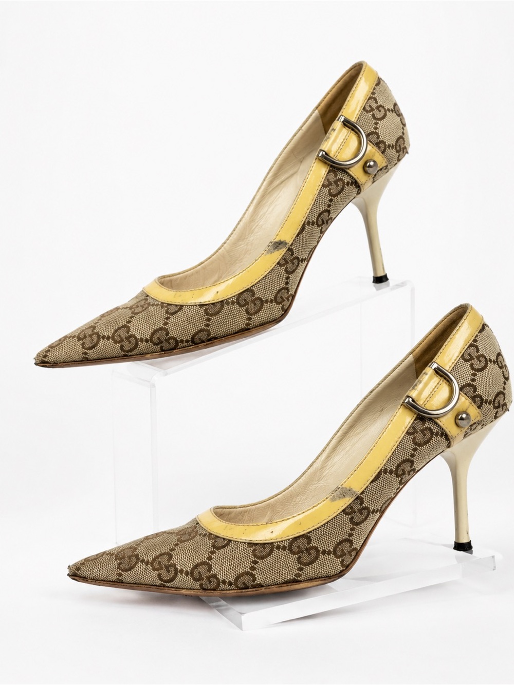 Gucci Vintage GG Canvas Yellow Patent D-Ring Pointed Toe Heels 37.5C Italy
